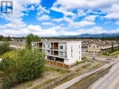 Check out this 750 square foot 2 bedroom , one bathroom condo unit with private outside access, hard...