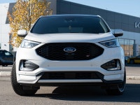 Prices excludes GST and cost/charges associated with financing.CARFAX Link:https://vhr.carfax.ca/?id... (image 1)