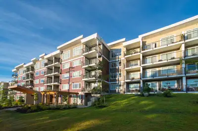 Life is great at The Crest! The Crest Apartments is one of the most contemporary rental addresses in...