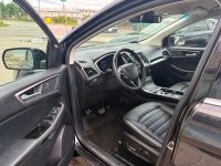 2019 FORD EDGE SEL AWD WITH LOW KMS, ONE OWNER, NO ACCIDENTS! QualiTee Motors offers the highest qua... (image 9)
