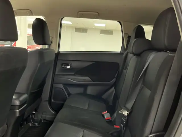 2014 Mitsubishi Outlander SE602770019043266569