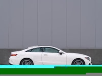 CARGET AUTOMOTIVE is thrilled to offer this 2018 Mercedes-Benz E-Class E 400, a refined luxury sedan... (image 5)