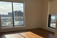 STUNNING 2 BEDROOM 2 BATHROOM PENTHOUSE SUITE FOR RENT | IN-SUITE LAUNDRY ROOM WITH AMPLE STORAGE |... (image 2)