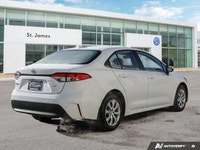 * 8-inch touchscreen: Features standard wireless Apple CarPlay and Android Auto * Automatic climate... (image 4)