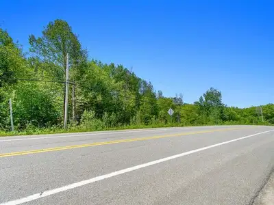 Build Your Dream in Litchfield, Quebec - Just 1 Hour from Ottawa! Discover the perfect blend of spac...