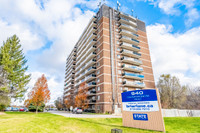 One Bedroom Apartment for Rent with all apartment utilities included a short walk from Victoria Hosp... (image 8)
