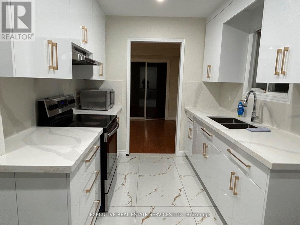 90 PRIMROSE CRESCENT Brampton (Heart Lake West), Ontario 4