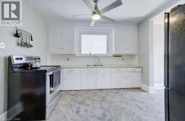 209 BELLEVIEW Avenue Kitchener, Ontario in Houses for Sale in Kitchener / Waterloo - Image 11