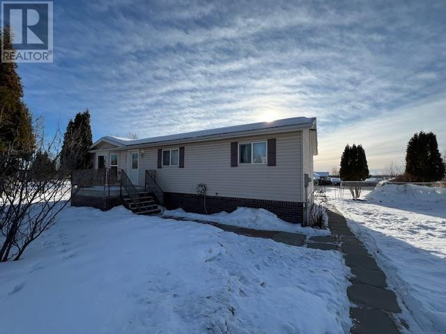 5217 45 STREET Fort Nelson, British Columbia in Houses for Sale in Fort St. John - Image 2