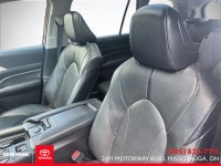 LIMITED Engine: 4 Cylinder Engine 2.4L L/100Km City: 11.6 L/100Km Hwy: 9.0 Safety Equipment Electron... (image 8)
