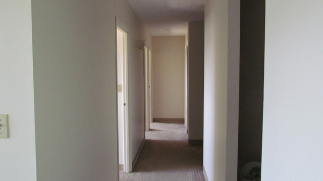 All Inclusive  Spacious 1 bdrm Apartment - 392 Airport Road in Long Term Rentals in North Bay - Image 4