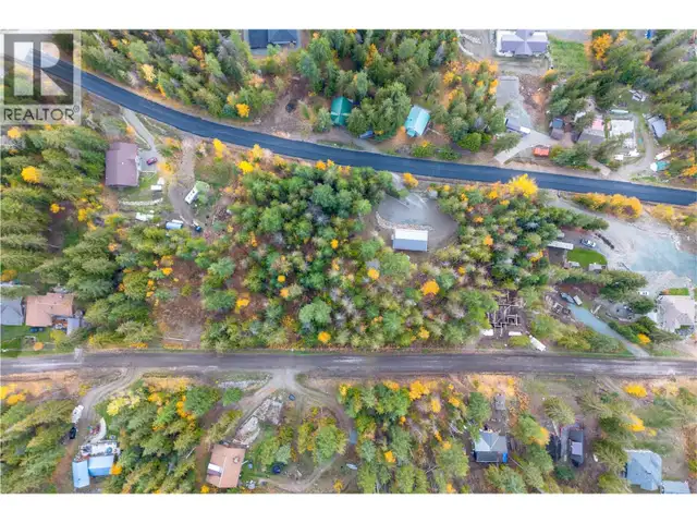 Lot 119 Crowfoot Drive Lot# 119 Anglemont, British Columbia in Land for Sale in Kamloops - Image 7