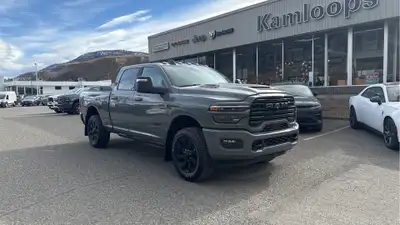 6.7 Cummins HO Turbo Diesel, Night Edition, Sunroof, Leather Seats, Auto Leveling Rear Air Suspensio...