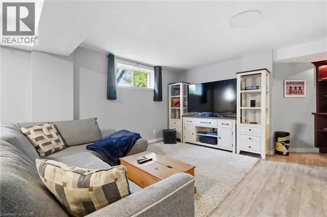51 AUTUMN RIDGE Trail Kitchener, Ontario in Houses for Sale in Kitchener / Waterloo - Image 33