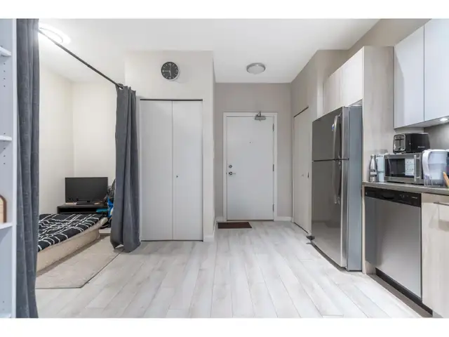 221 13768 108 AVENUE Surrey, British Columbia in Condos for Sale in Delta/Surrey/Langley - Image 14