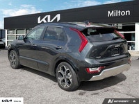 NAVIGATION POWER SUNROOF LEATHER SEATS ALLOY WHEELS COOLING AND HEATED SEATS Fully serviced and reco... (image 3)