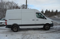 Clean Carfax, Full service record, Low mileage, 144 Wheelbase, Diesel, Bluetooth, Backup camera, Pow... (image 5)