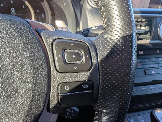 2017 Lexus RC 300 F Sport | Leather | Heated Cooled Seats in Cars & Trucks in Winnipeg - Image 10