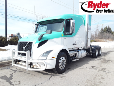 2018 Volvo VNL64TRACTOR 2018 VOLVO VNL64TRACTOR Tandem Axle Sleeper Tractor - Automatic transmission...
