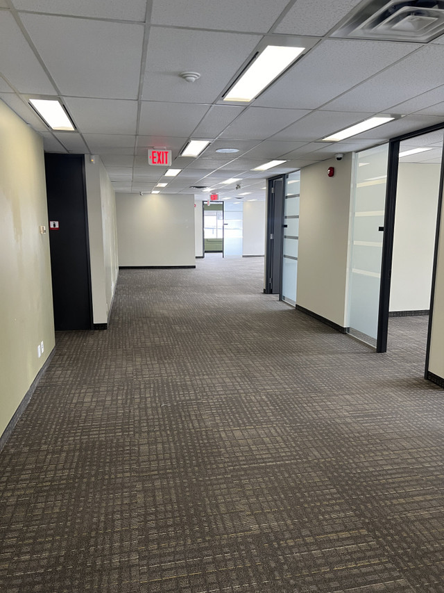 Full Floor Office North East - Quick Downtown Access in Commercial & Office Space for Rent in Calgary - Image 4