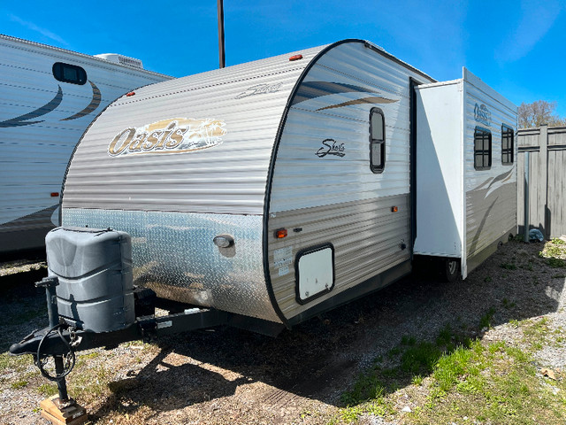 2014 SHASTA OASIS 29FT BUNKS SLEEPS 8 ONLY $13,900 in Travel Trailers & Campers in Oshawa / Durham Region - Image 2