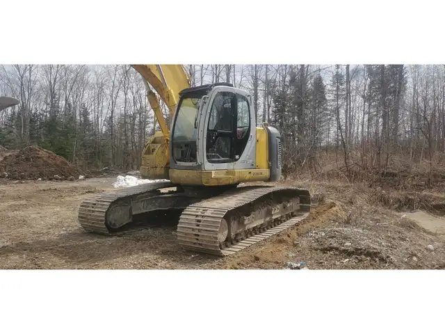 2008 Kobelco SK235SRLC-1E Excavator in Heavy Equipment in Barrie - Image 3