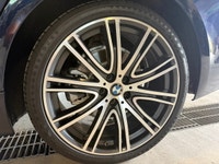 2017 BMW 530i xDrive M Sport Heads-Up Display | Brand New Tires & Brakes | Premium Sport Sedan Key F... (image 8)