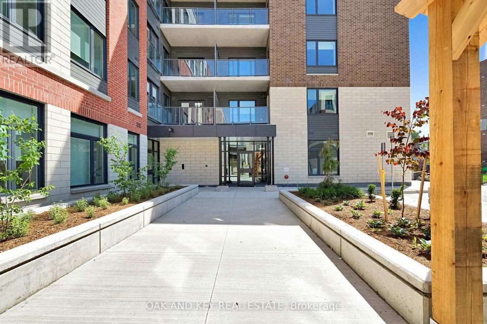 310 - 385 HILL STREET London East (East K), Ontario 4