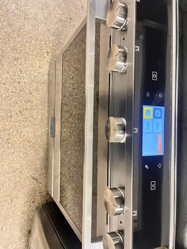 Whirlpool 30” Like New Stove  Fully Tested  30-Day Warranty in Stoves, Ovens & Ranges in Kitchener / Waterloo - Image 8