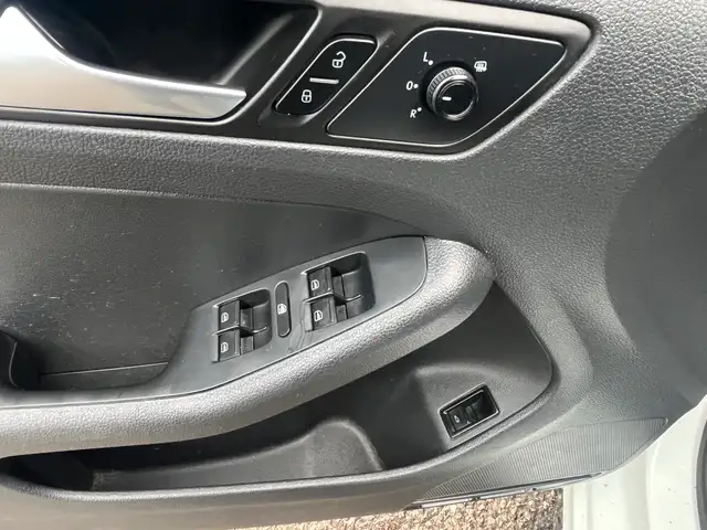 2016 Volkswagen Jetta Sedan S506741311406745609