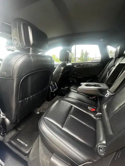 2020 Porsche Macan S AWD- No Accidents- Low KM- Pano Roof, View more