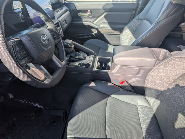 2024 Toyota Tacoma Hybrid LIMITED, 4X4, CUIR, TOIT, MARCHE PIED  in Cars & Trucks in Sherbrooke - Image 14