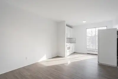 PROMOTION 1 MOIS GRATUIT ! Appartement 2.5 à louer à partir de 995$ Appartement 3.5 à louer à partir...