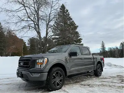 2021 ford f150 xlt fx4. gps 3.5 ecoboost boite 5.5 pieds cover rigide cruise adaptatif control frein...