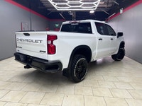 Introducing the 2024 Chevrolet Silverado 1500 ZR2 Crew Cab Short Box 4-Wheel Drive in brilliant whit... (image 3)