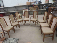 8 Oak Matching Dining Room Chairs - 2 of which are Captains