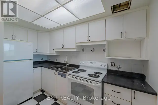 1111 - 555 BRITTANY DRIVE Ottawa, Ontario in Condos for Sale in Ottawa - Image 36