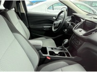 4 WHEEL DRIVE!! NO ACCIDENTS!! CARFAX CLEAN! FEATURES INCLUDE HEATED SEATS, LEATHER INTERIOR, BLUETO... (image 2)