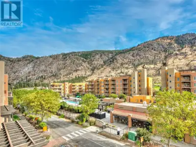 BEST DEAL at Spirit Ridge/Hyatt Resort & Spa in Osoyoos. Luxurious GROUND-FLOOR, FULL-SHARE, ONE-BED...