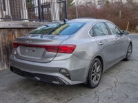 AC / Tilt & Telescopic Steering / Power Windows-Mirrors-Locks-Keyless Entry / Cruise Control / Heate... (image 5)