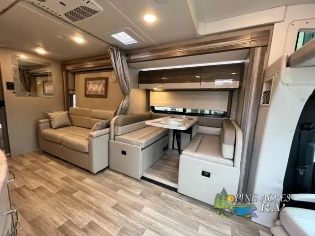 2024 Thor Motor Coach Delano Sprinter 24FB Diesel in RVs & Motorhomes in Moncton - Image 8