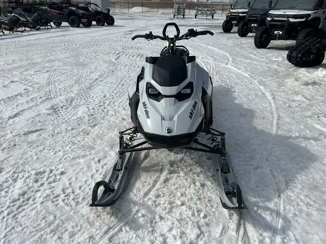 2026 Ski-Doo Summit Adrenaline 850 E-TEC 146 ES H_Alt Powder in Snowmobiles in Portage la Prairie - Image 10
