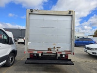 2016 Ford Transit T350HD 16Ft Box Cube Van - Equipped with 3.2L 5Cyl Diesel Engine, Auto, AC, ABS, P... (image 8)