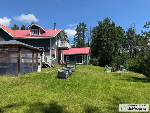 $350,000 - 1 1/2 Storey for sale in La Tuque (La Bostonnais) — photo 1