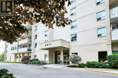 807 - 3311 KINGSTON ROAD Toronto (Scarborough Village), Ontario