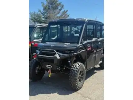 2026 Can-Am DEFENDER MAX XT CAB HD11 in ATVs in New Glasgow - Image 8