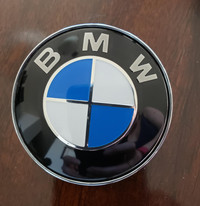 NEW! BMW 74 mm BACK TRUNK CHROME ROUNDEL EMBLEM BADGE