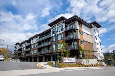 1 Bedroom Apartment for Rent - 657 Redington Avenue
