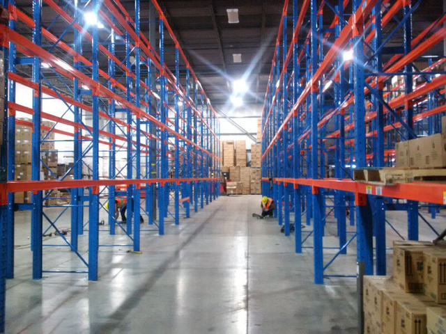 Pallet rack, cantilever racking, shelving and more for sale in Other in City of Toronto - Image 2