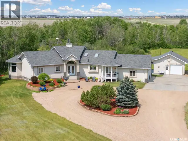 The Meadow Acreage Corman Park Rm No. 344, Saskatchewan in Houses for Sale in Saskatoon - Image 2